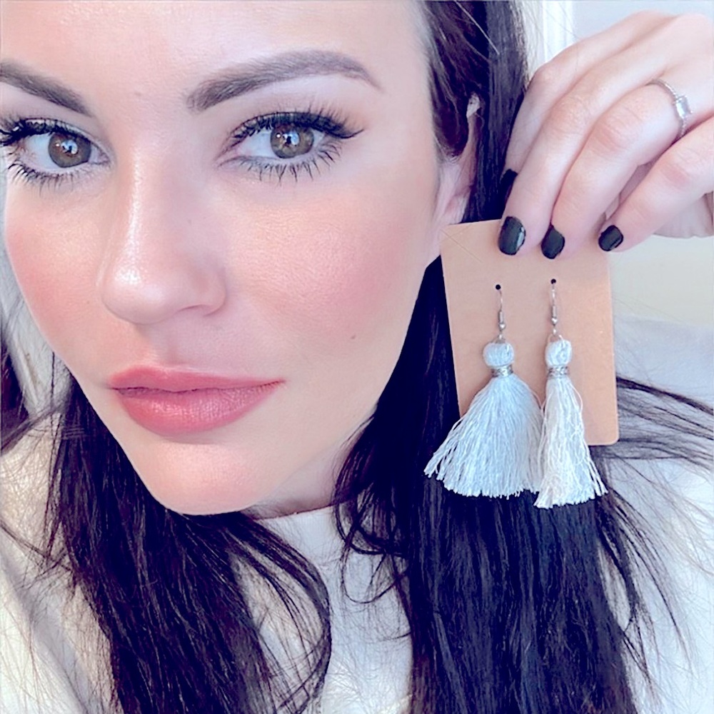 🆕hOmEmAdE w/LÖVE=jEwLeRy🏹BoHeMiAn EaRrInG »-»MaCrÄmË DaNgLes TaSsLe aRtWoRk«-«